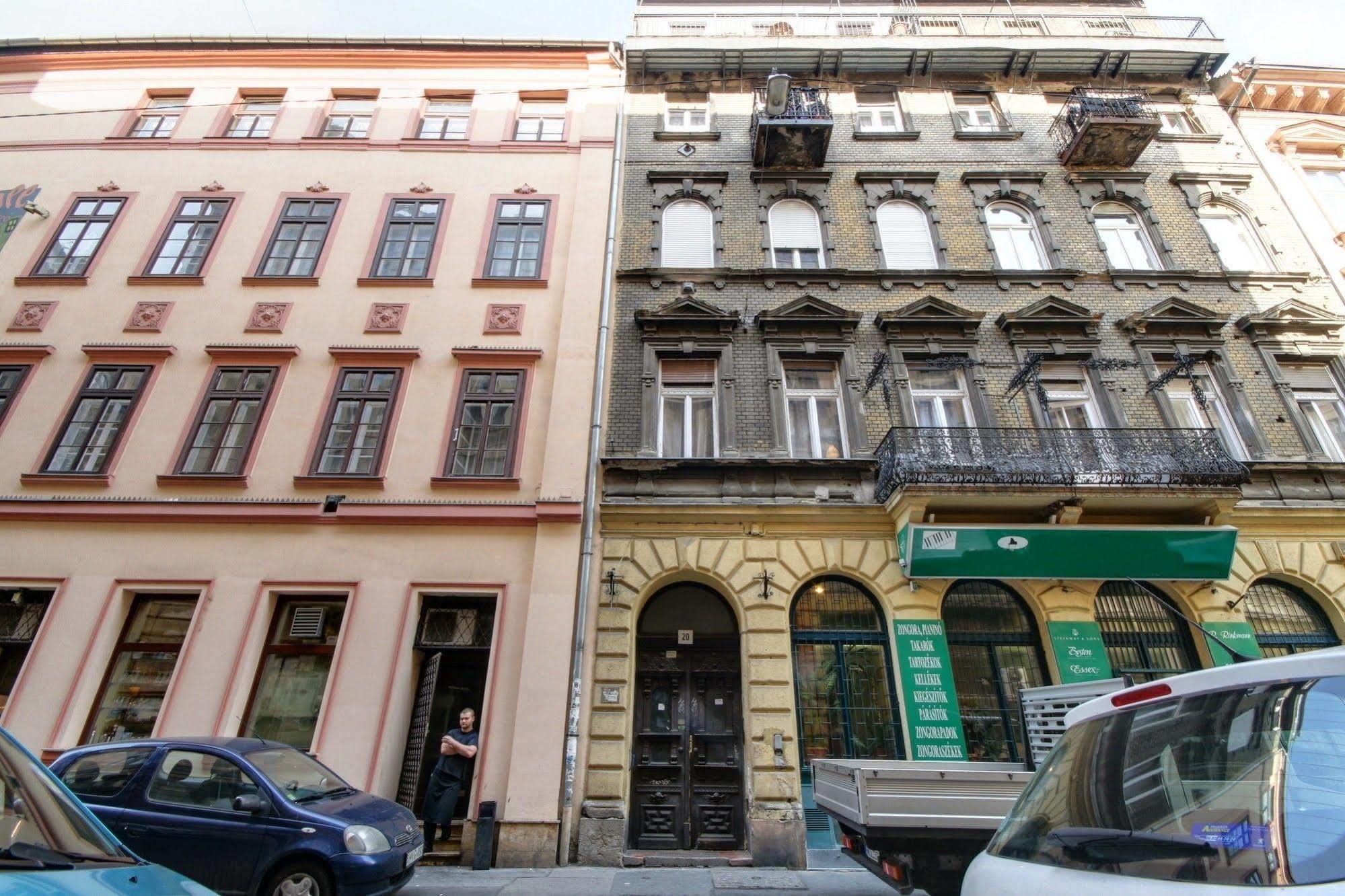 Opera Guesthouse Budapest Luaran gambar