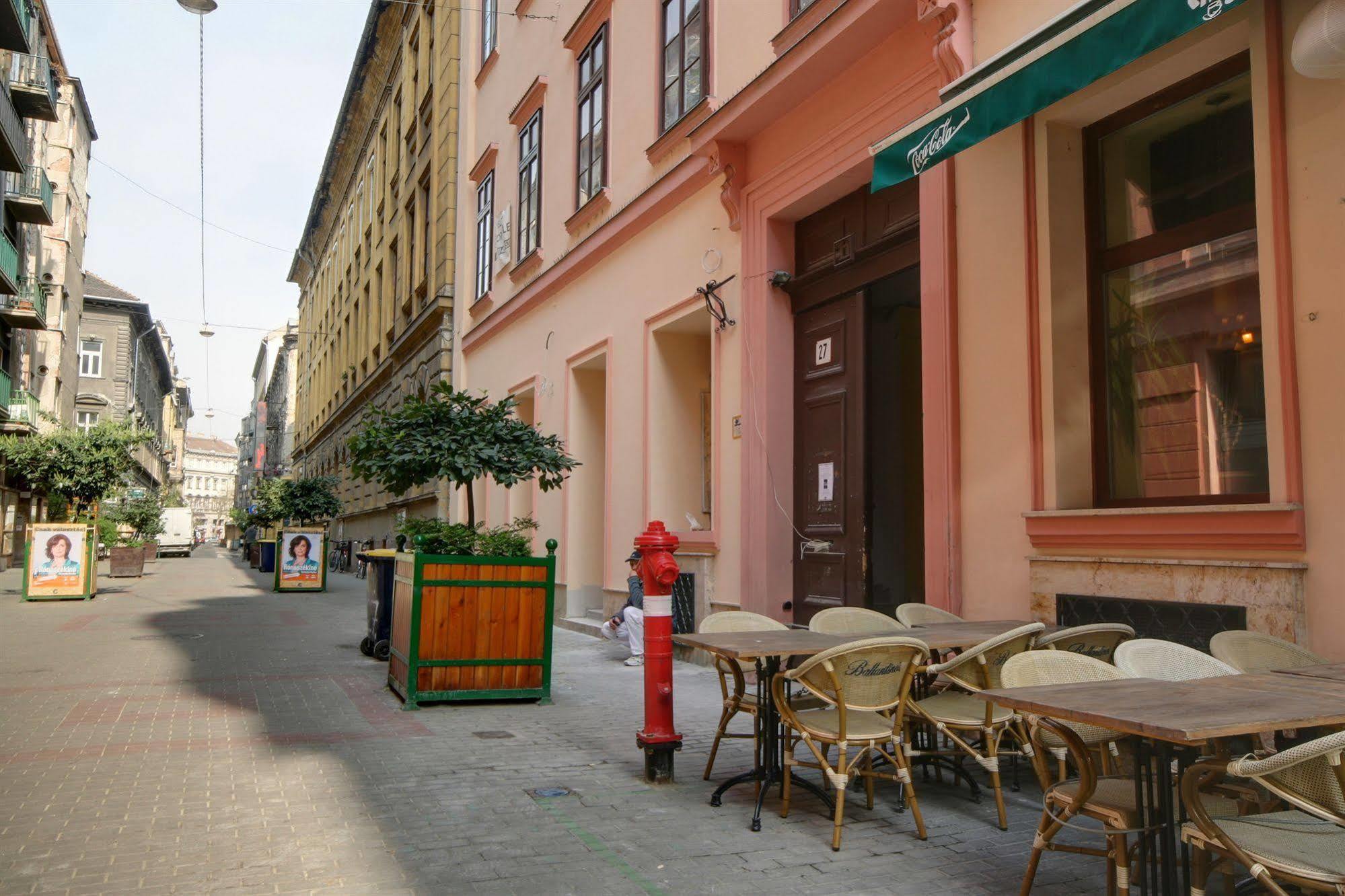 Opera Guesthouse Budapest Luaran gambar