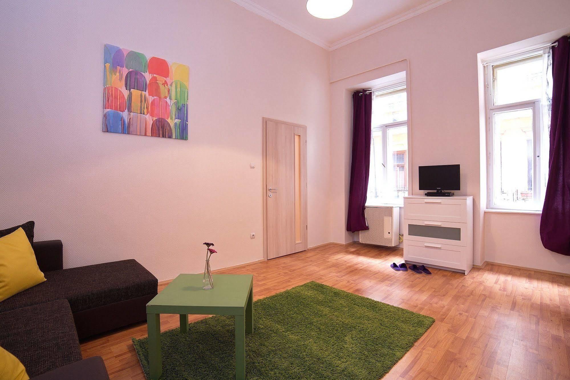 Opera Guesthouse Budapest Luaran gambar