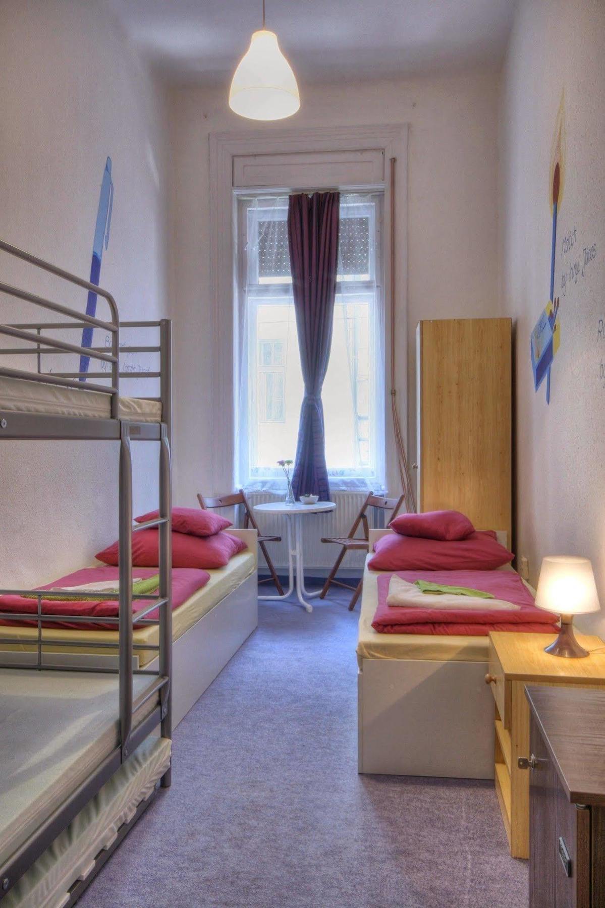 Opera Guesthouse Budapest Luaran gambar