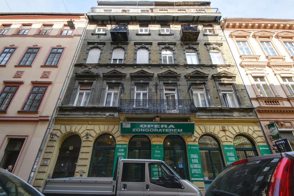 Opera Guesthouse Budapest Luaran gambar
