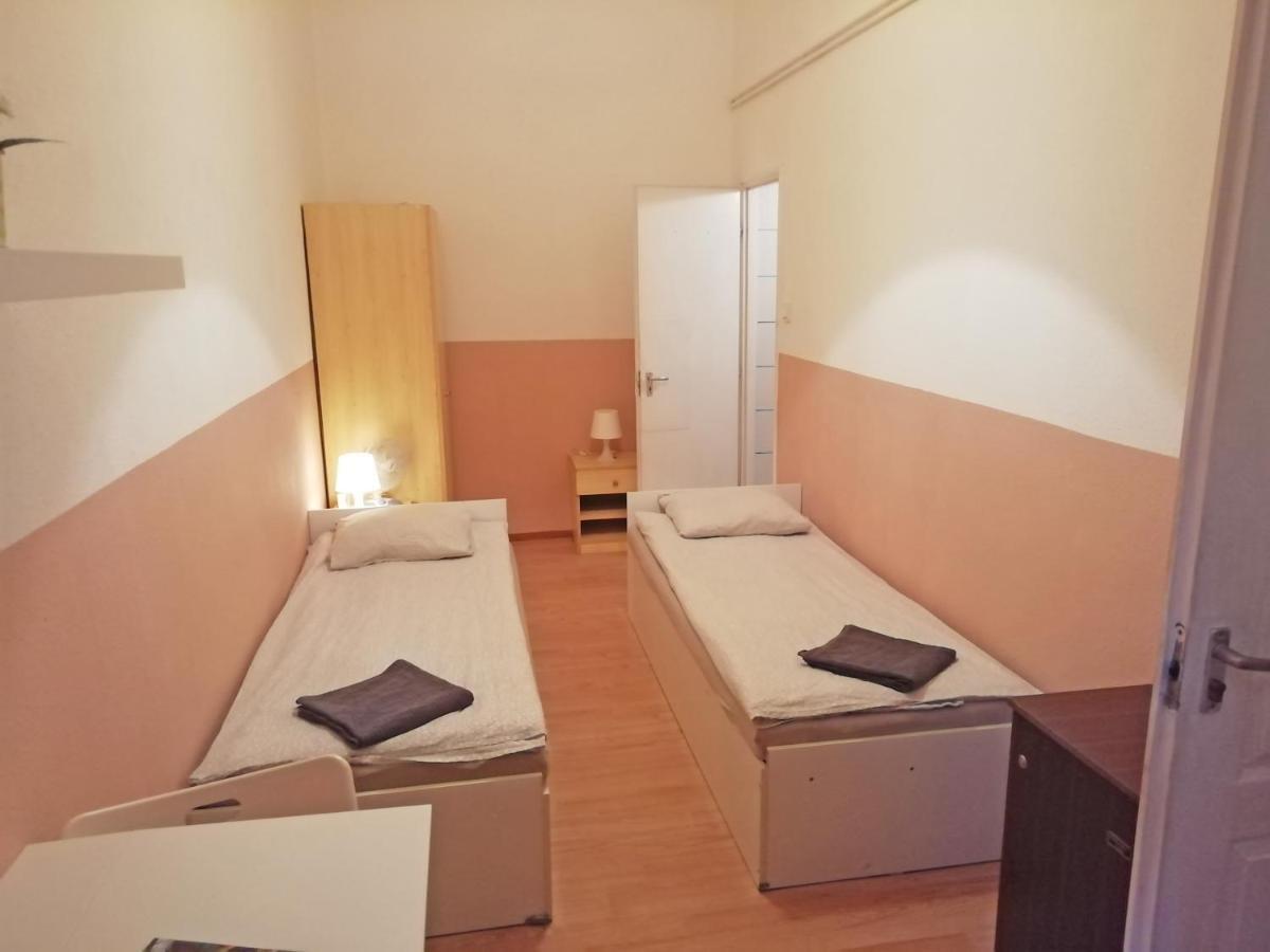Opera Guesthouse Budapest Luaran gambar
